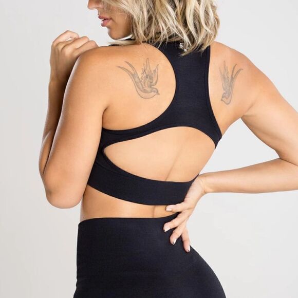 WOMEN’S Best Wear Move Seamless Sports Bra NWT - Picture 2 of 6